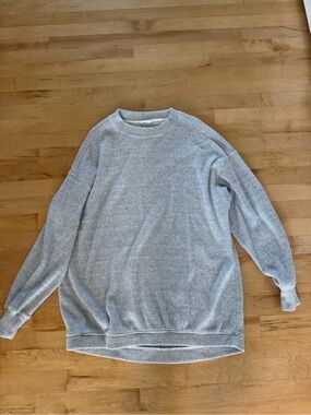 Aerie Light Gray Crewneck Sweater